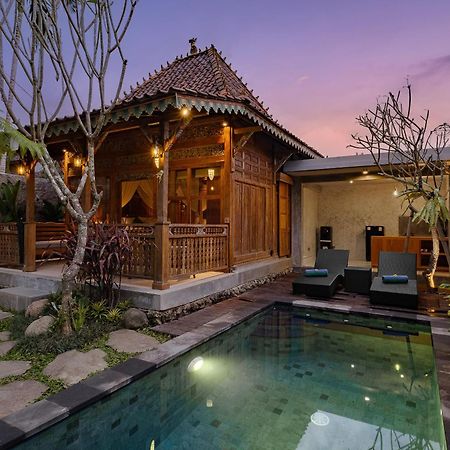 Uddhara Ubud Villa Exterior foto